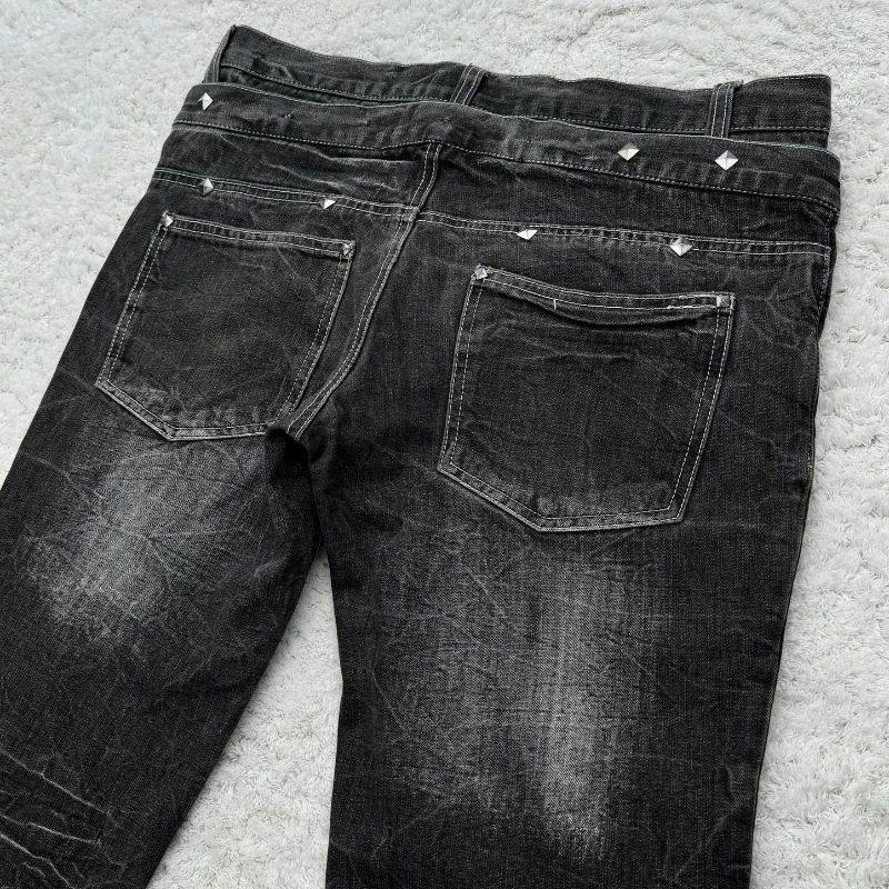 Jeans C