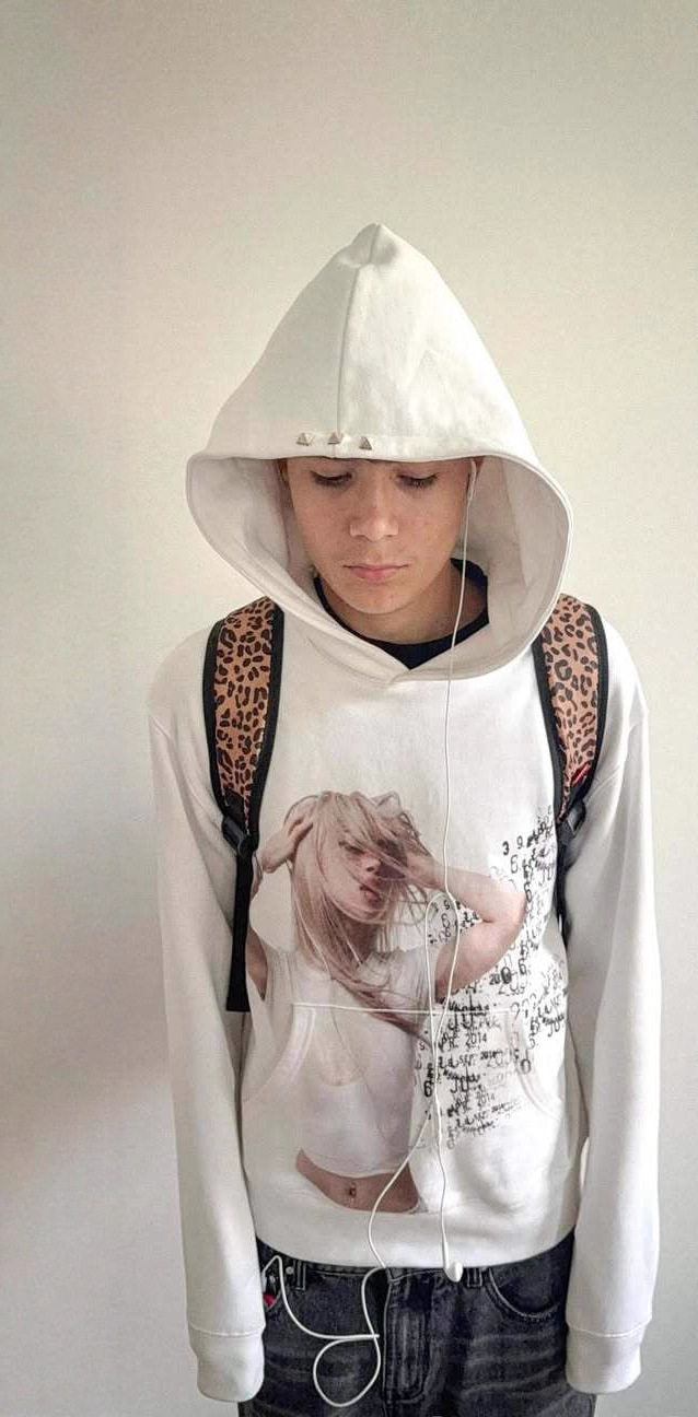 Ughhhoodie